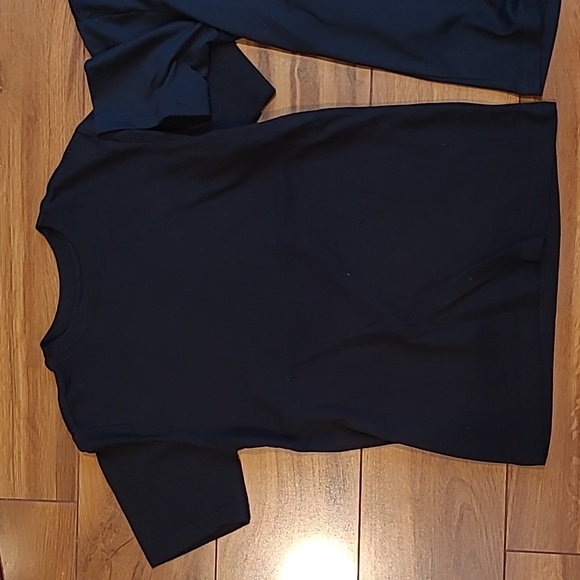 2 Black Shirts - Picture 2 of 3